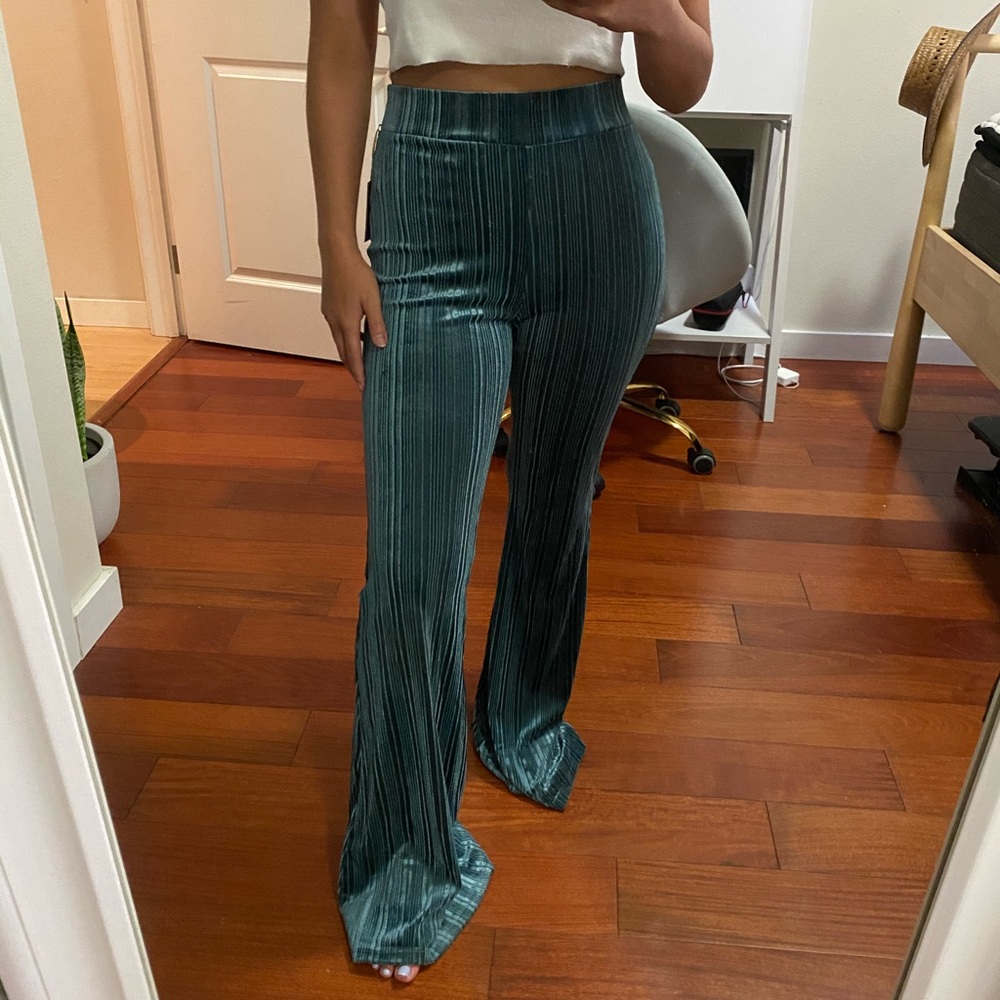 *SOLD* NWT Forever 21 Flare Velvet Pants M